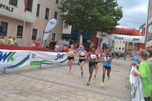 Hornbach-Citylauf-Lauf-4-0002.jpg