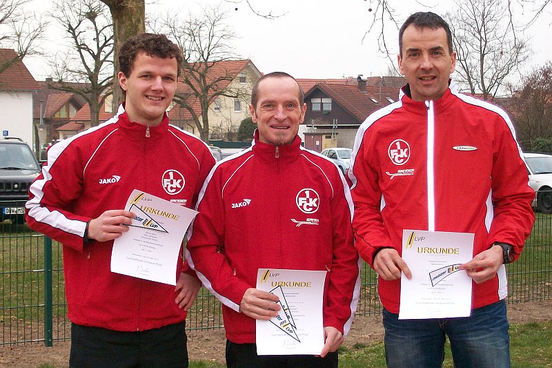 Die Halbmarathon-Pfalzmeister 2013, v.l.n.r.: Hannes Christiansen, Mario Steiner, Alexander Mock